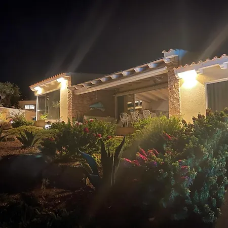 Villa La Marinedda - *